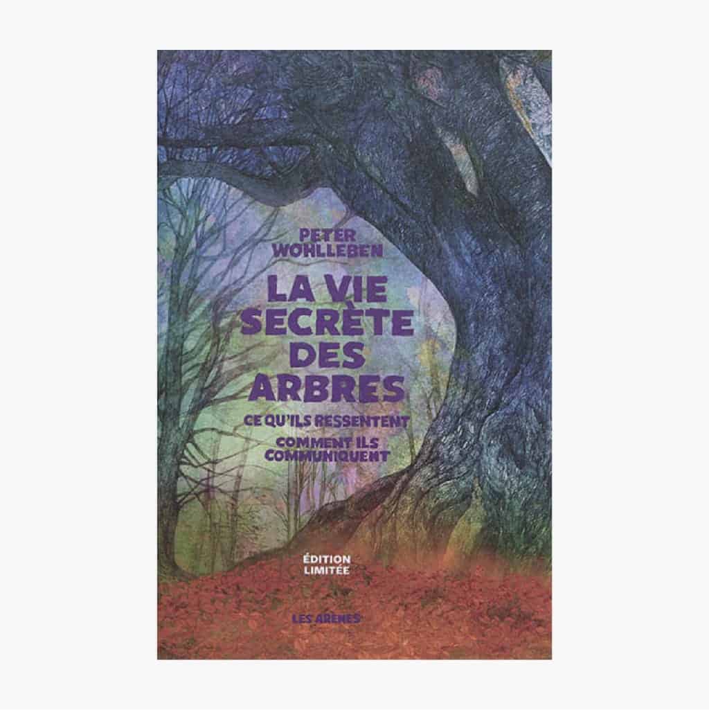 <strong>Book: La Vie secrète des arbres (in French)</strong><br />by Peter Wohlleben.<br />-<br />One of the most beloved books of our time: an illuminating account of the forest, and the science that shows us how trees communicate, feel, and live in social networks. A walk in the woods will never be the same again!